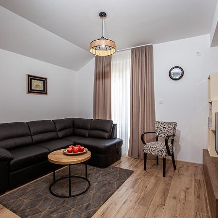 Rest Apartments Nikšić Eksteriør billede
