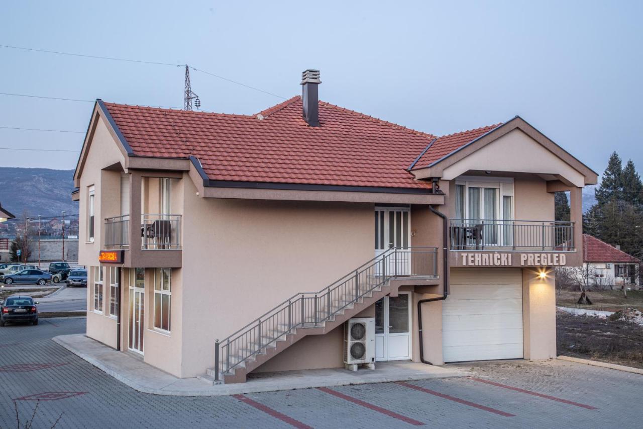 Rest Apartments Nikšić Eksteriør billede